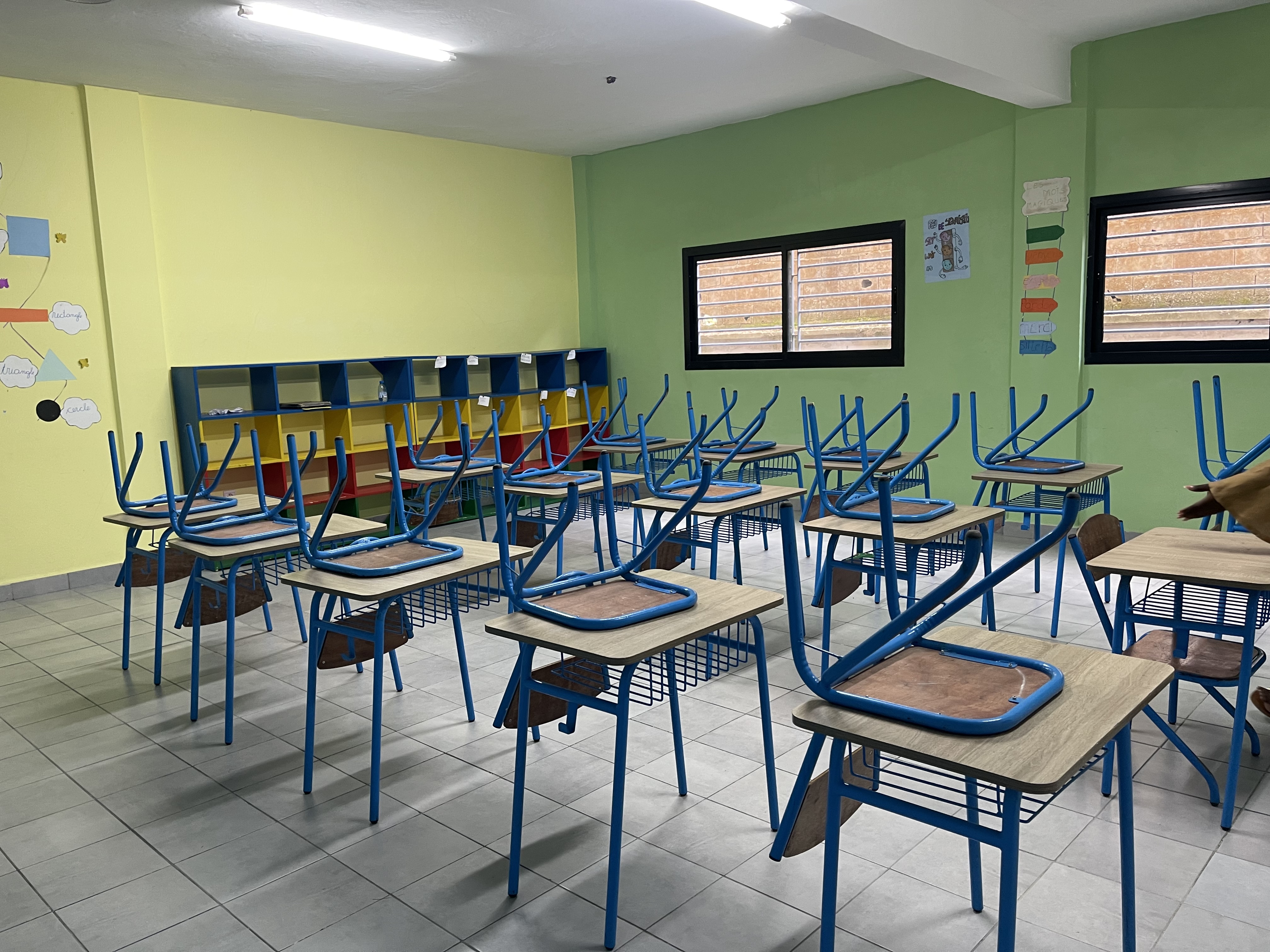 Salle de classe moderne - Groupe Scolaire Bilingue Queen Mary